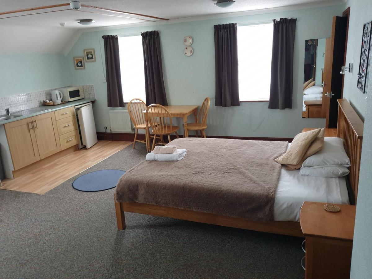 Malin House Hotel Сондърсфут Екстериор снимка