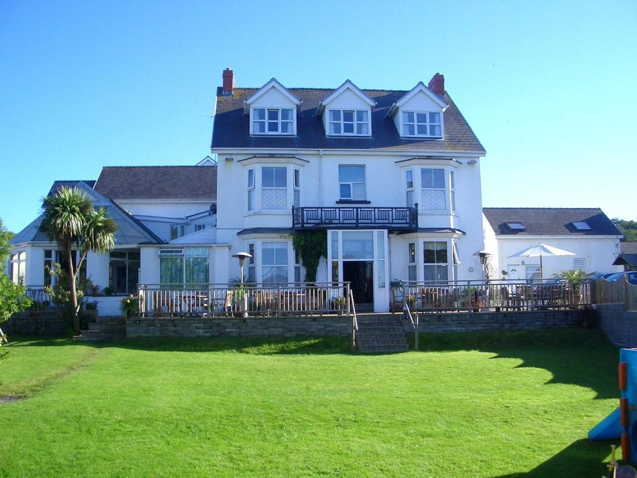 Malin House Hotel Сондърсфут Екстериор снимка